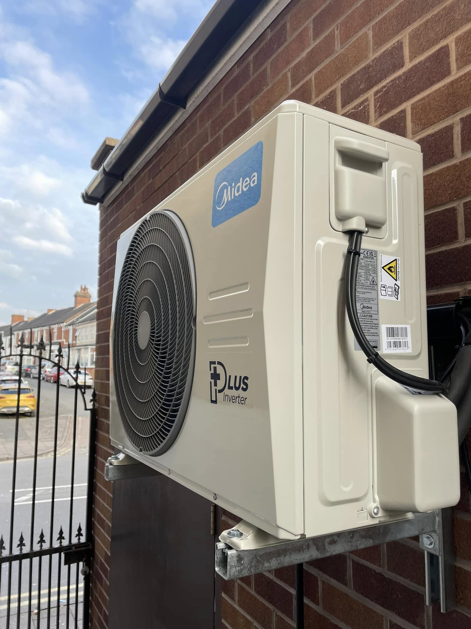 Air conditioning installation Staffordshire