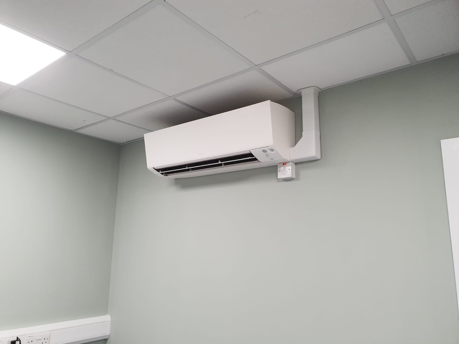 Air conditioning installation Staffordshire